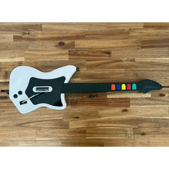 Guitar Hero Guitar Playstation 2 PS2 Wireless White No Dongle 95025 Not Tested - Picture 1 of 16